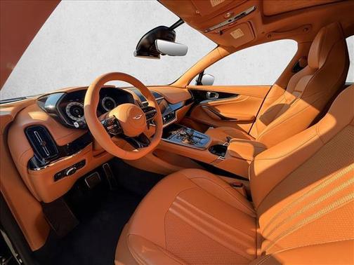 Ghillies Green 2026 Aston Martin DBX 707