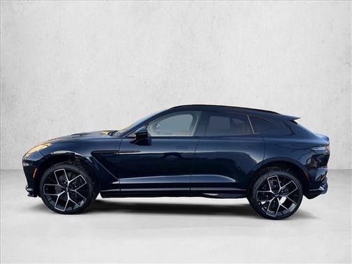 2026 Aston Martin DBX 707