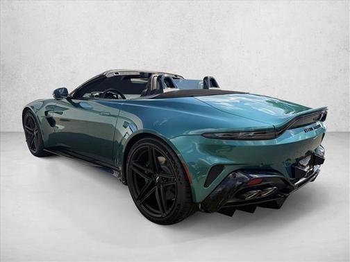 2026 Aston Martin Vantage Base