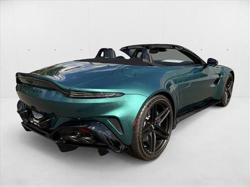 2026 Aston Martin Vantage 