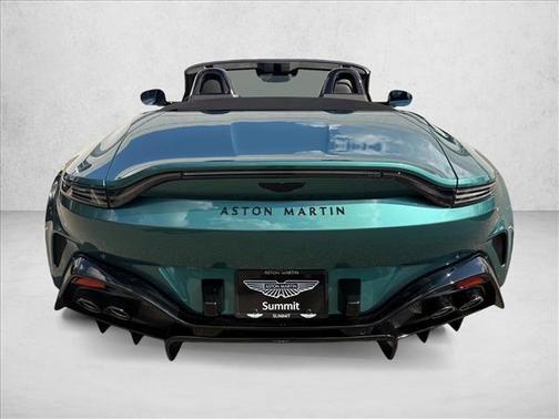 2026 Aston Martin Vantage Base