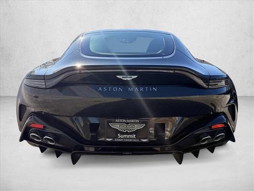 2026 Aston Martin Vantage Base