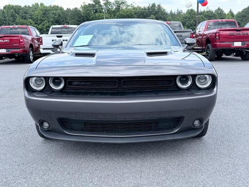 Granite Pearlcoat 2021 Dodge Challenger SXT