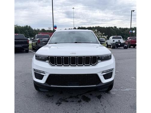 Bright White Clearcoat 2023 Jeep Grand Cherokee Limited
