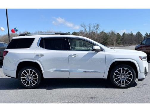 2021 GMC Acadia Denali