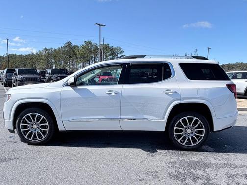 2021 GMC Acadia Denali