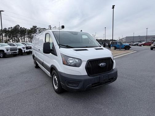 2022 Ford Transit-250 Base