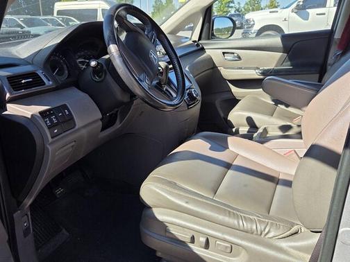 Lunar Silver Metallic 2016 Honda Odyssey EX-L