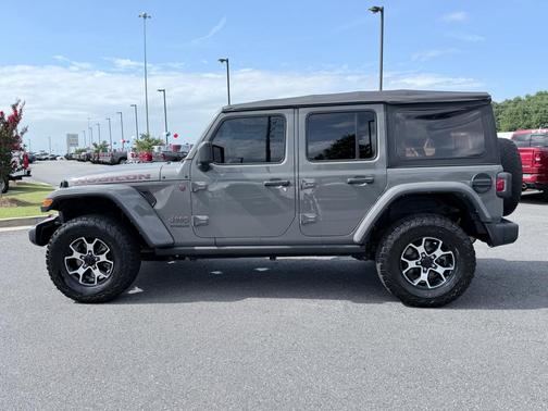 Sting Gray Clearcoat 2022 Jeep Wrangler Unlimited Rubicon