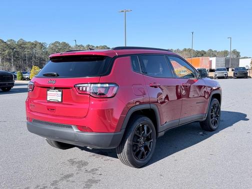 2026 Jeep Compass Latitude
