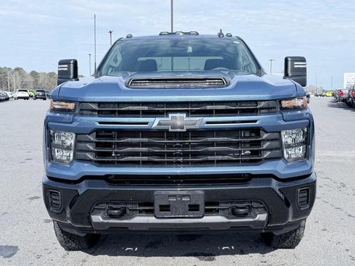 2024 Chevrolet Silverado 2500 Custom