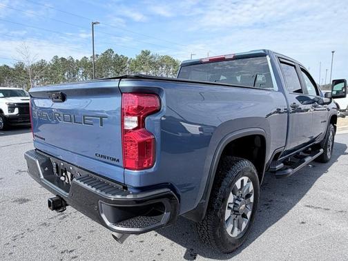 2024 Chevrolet Silverado 2500 Custom