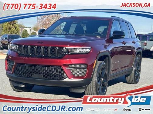 2025 Jeep Grand Cherokee Laredo