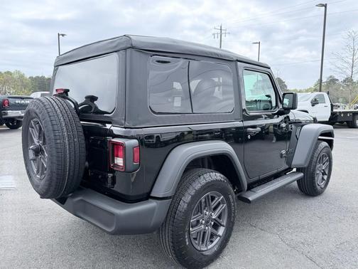 Black Clearcoat 2026 Jeep Wrangler Sport
