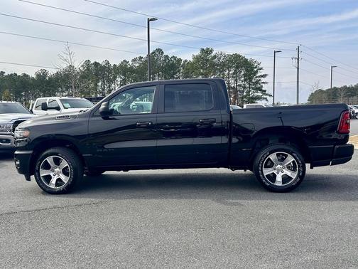 2026 RAM 1500 Express