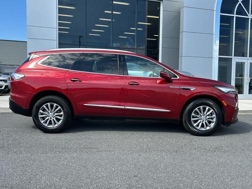 2024 Buick Enclave Premium