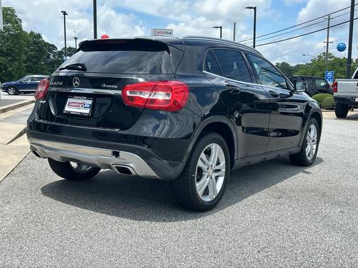 2017 Mercedes-Benz GLA 250 Base 4MATIC