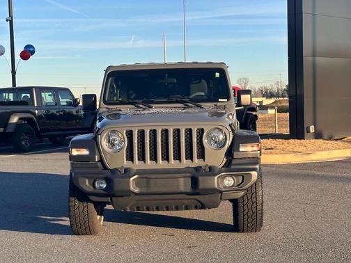 2022 Jeep Wrangler Unlimited Sport