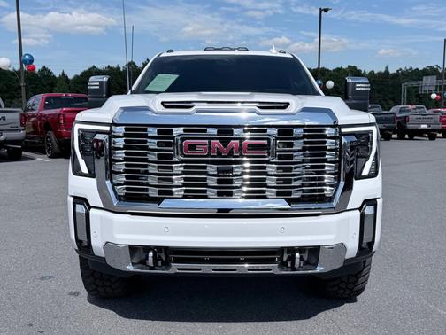 Summit White 2025 GMC Sierra 3500 Denali
