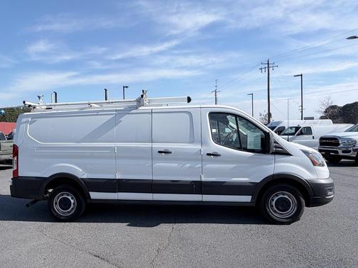 2022 Ford Transit-250 Base