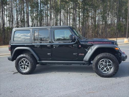 2025 Jeep Wrangler Rubicon