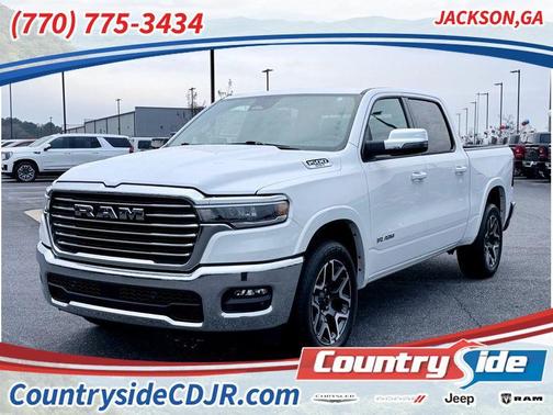 Bright White Clearcoat 2025 RAM 1500 Laramie