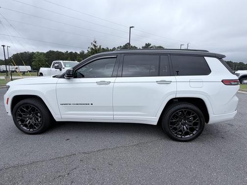 2024 Jeep Grand Cherokee L Summit