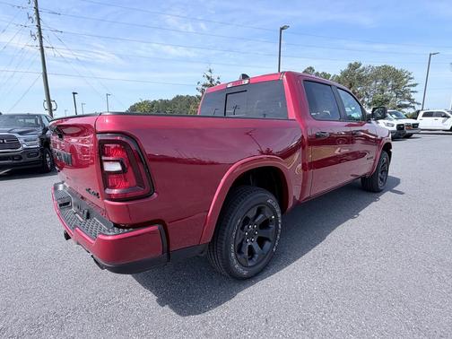 Molten Red Pearlcoat 2026 RAM 1500 Big Horn