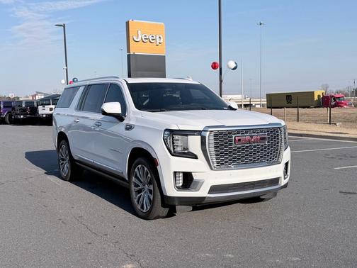 2022 GMC Yukon XL Denali