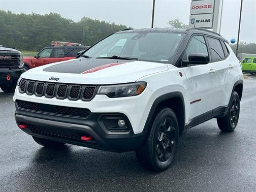 2024 Jeep Compass Trailhawk