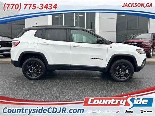 2024 Jeep Compass Trailhawk