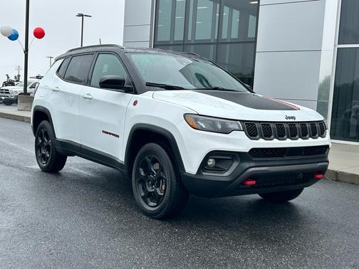2024 Jeep Compass Trailhawk