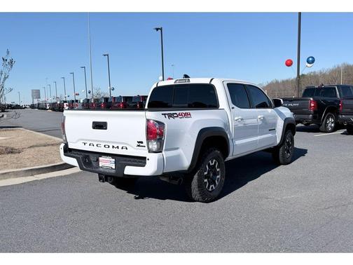 2023 Toyota Tacoma TRD Off Road