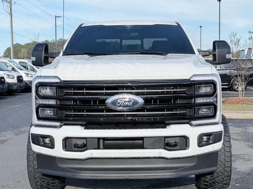 2025 Ford F-250 Platinum