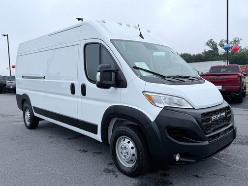 Bright White Clearcoat 2026 RAM ProMaster 2500 High Roof