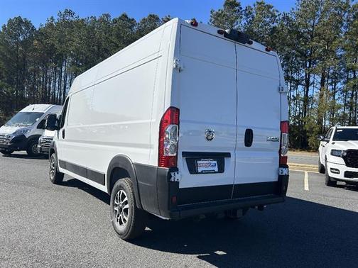 Bright White Clearcoat 2026 RAM ProMaster 2500 High Roof