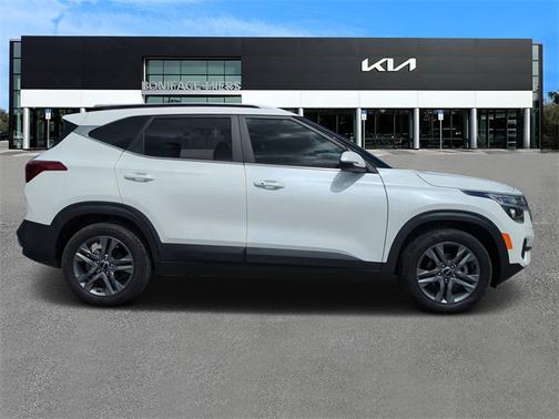 2023 Kia Seltos S
