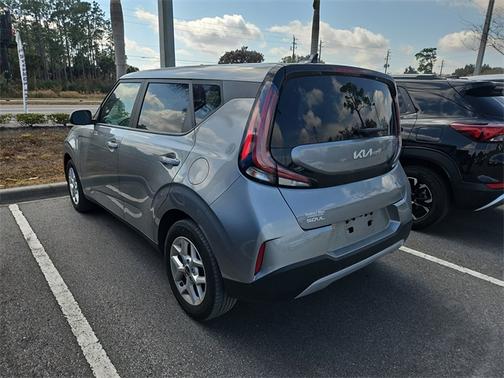 2023 Kia Soul LX