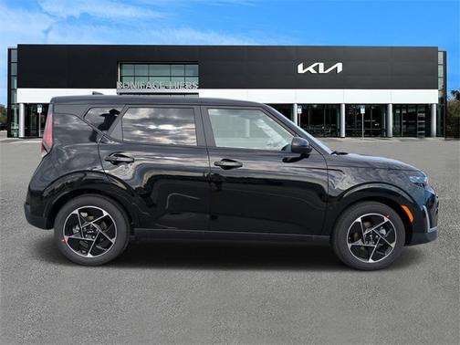 2024 Kia Soul EX