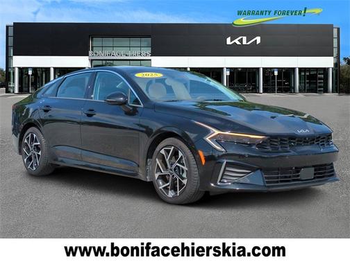 2025 Kia K5 EX