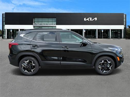 2025 Kia Seltos EX