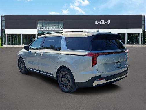 2025 Kia Carnival SX