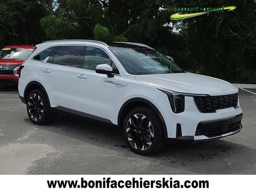 White Pearl 2025 Kia Sorento EX