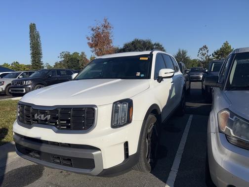 2023 Kia Telluride S