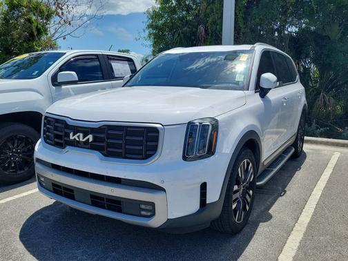 White Pearl 2023 Kia Telluride SX