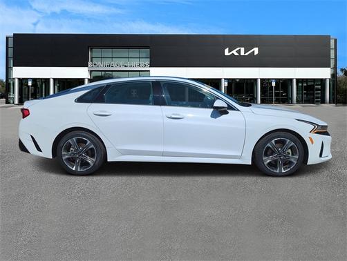 2024 Kia K5 EX