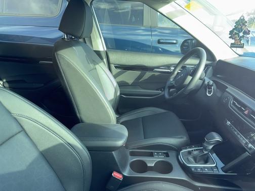 2025 Kia Seltos SX