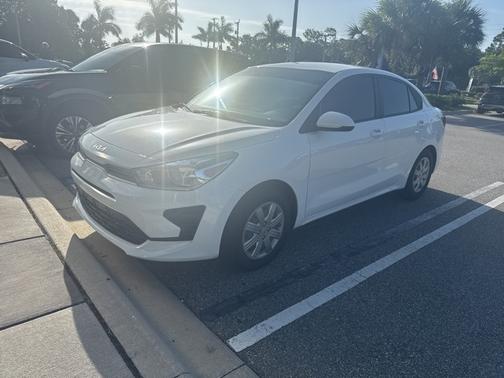 2022 Kia Rio LX