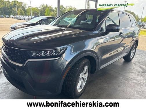 2022 Kia Sorento LX