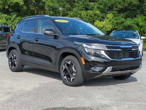 2025 Kia Seltos EX